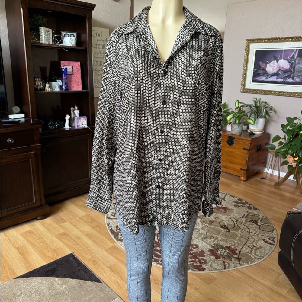 Liz Claiborne brown, red & gold long sleeve blouse-size XL